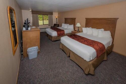Cowlitz River Lodge Packwood Bagian luar foto